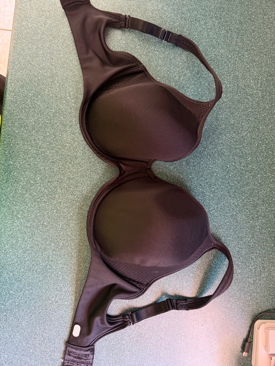 Bali Other - Bali Black Full Coverage Molded Cup Sport Bra